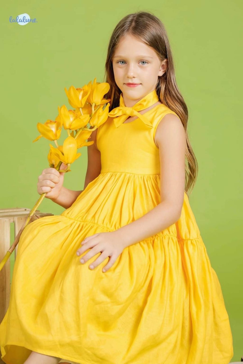 Lợi ích thì trở thành mẫu nhí chuyên nghiệp