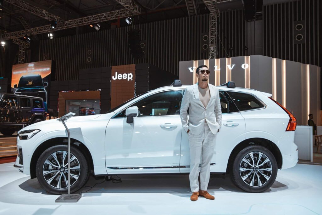 Nhân Sự Tây Là Gì? Vì Sao Nhu Cầu Tại TPHCM Ngày Càng Cao?